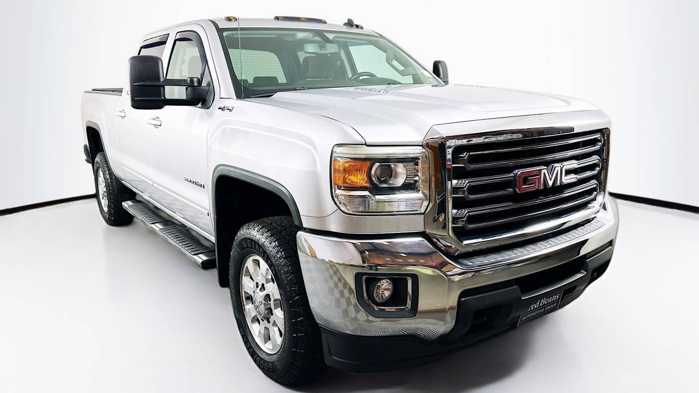 2015 GMC Sierra 3500HD SLE — Pickup Truck — 103,922 mi — Doylestown, PA