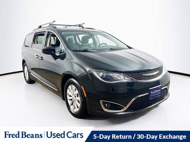 2017 Chrysler Pacifica Touring L — Minivan — 103,246 mi — Langhorne, PA