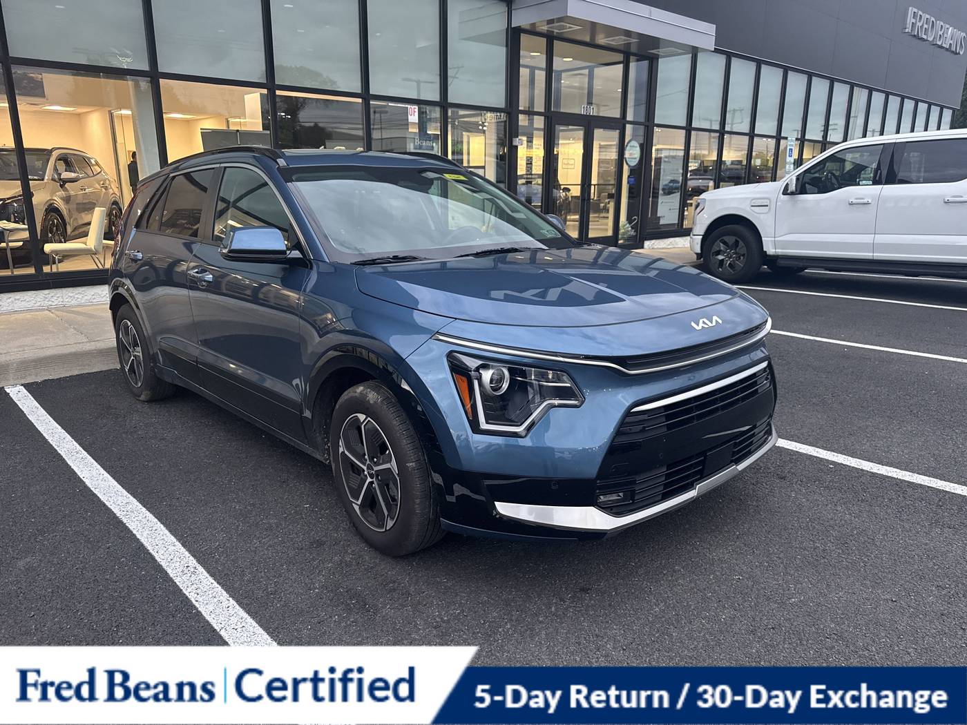 2023 Kia Niro Hybrid SX — SUV — 9,825 mi — Langhorne, PA