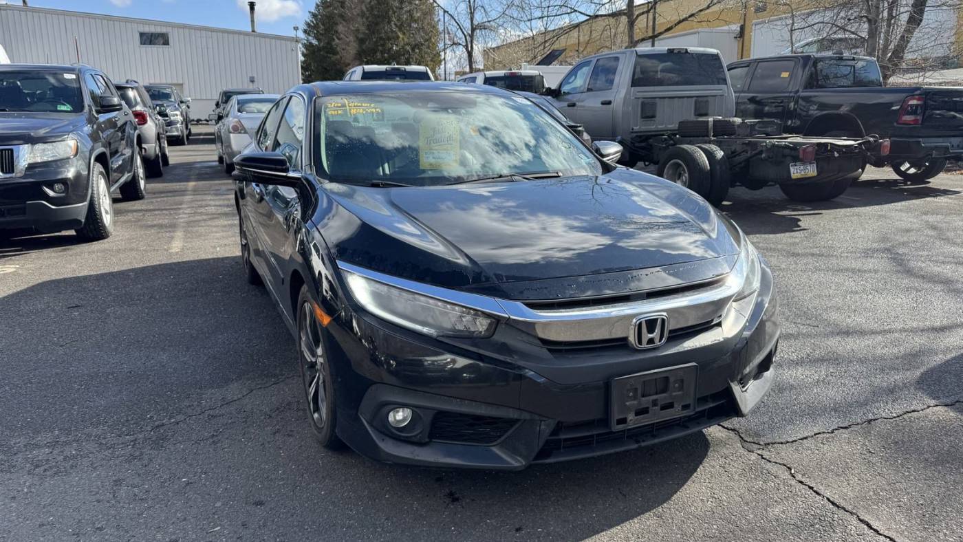 2017 Honda Civic Touring — Sedan — 91,527 mi — Doylestown, PA