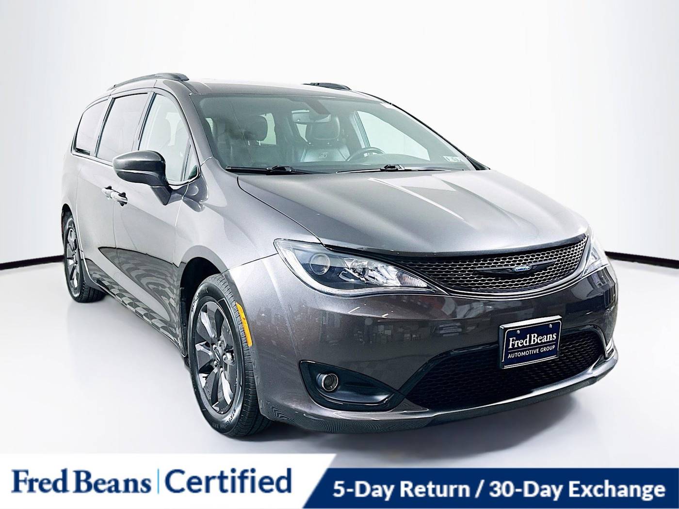 2020 Chrysler Pacifica Hybrid Touring L — Minivan — 68,613 mi — Doylestown, PA