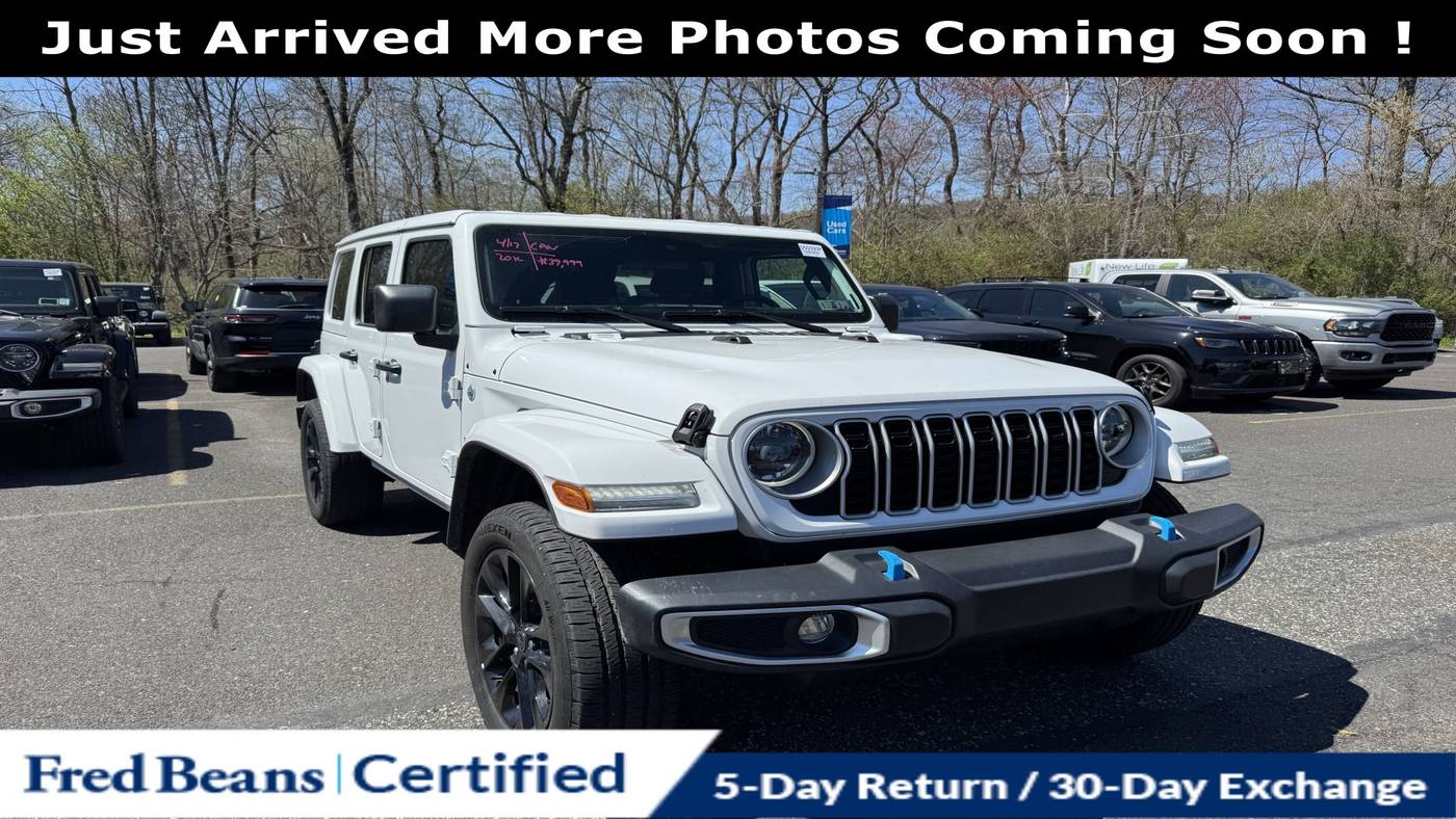 2024 Jeep Wrangler Sahara — SUV — 20,960 mi — Doylestown, PA