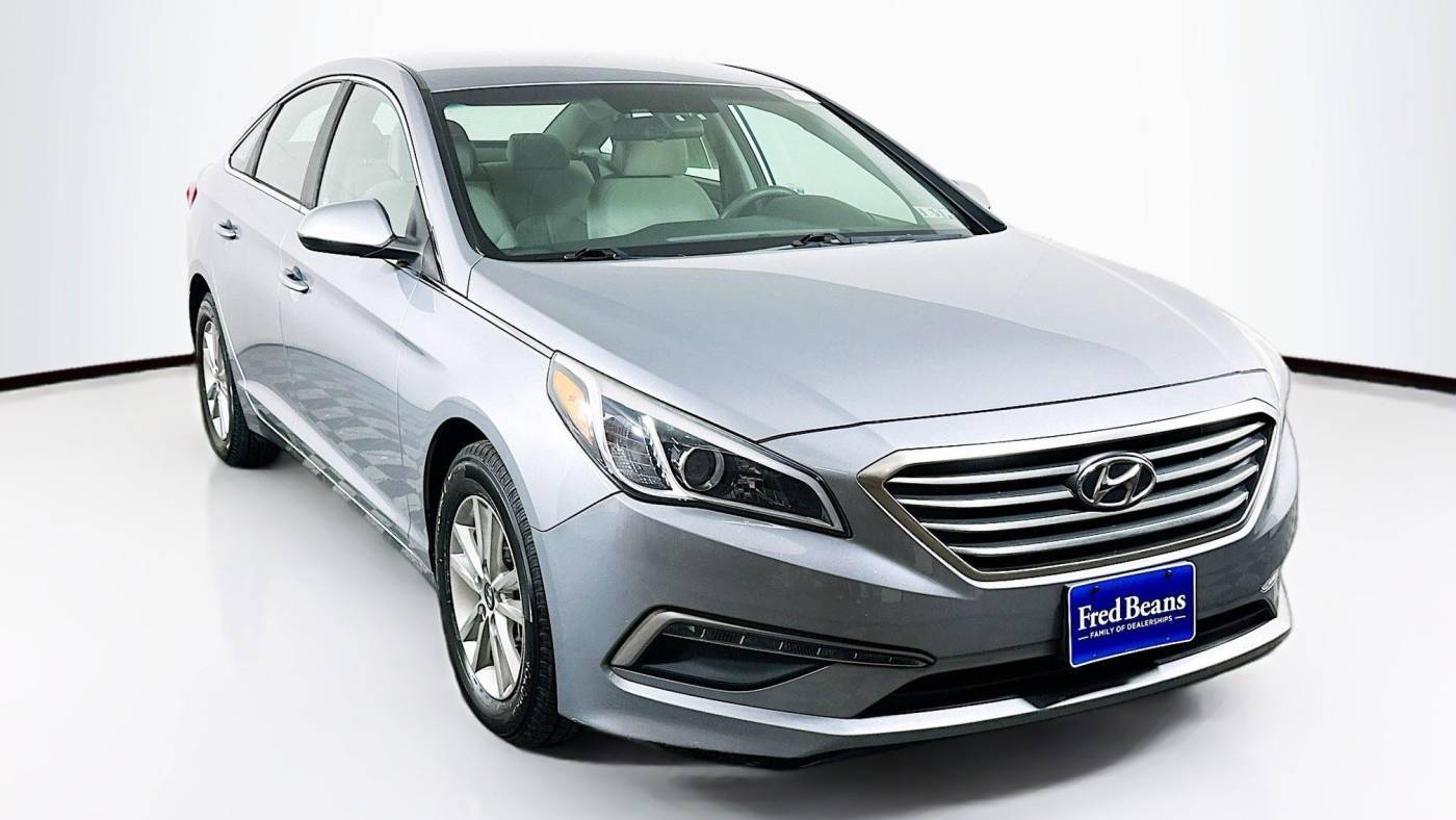 2015 Hyundai Sonata SE — Sedan — 64,291 mi — Doylestown, PA