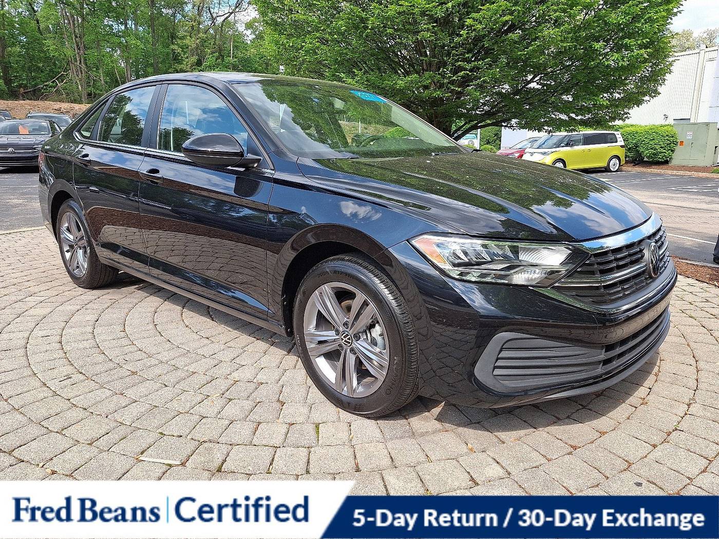 2022 Volkswagen Jetta SE — Sedan — 11,989 mi — Devon, PA