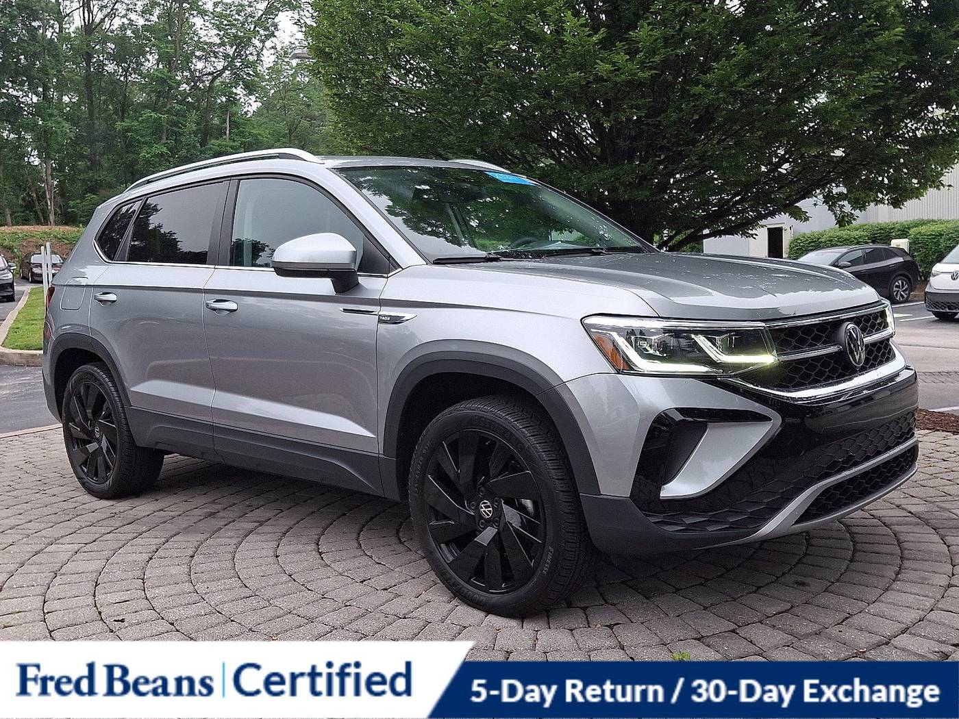 2024 Volkswagen Taos SEL — SUV — 11,110 mi — Devon, PA