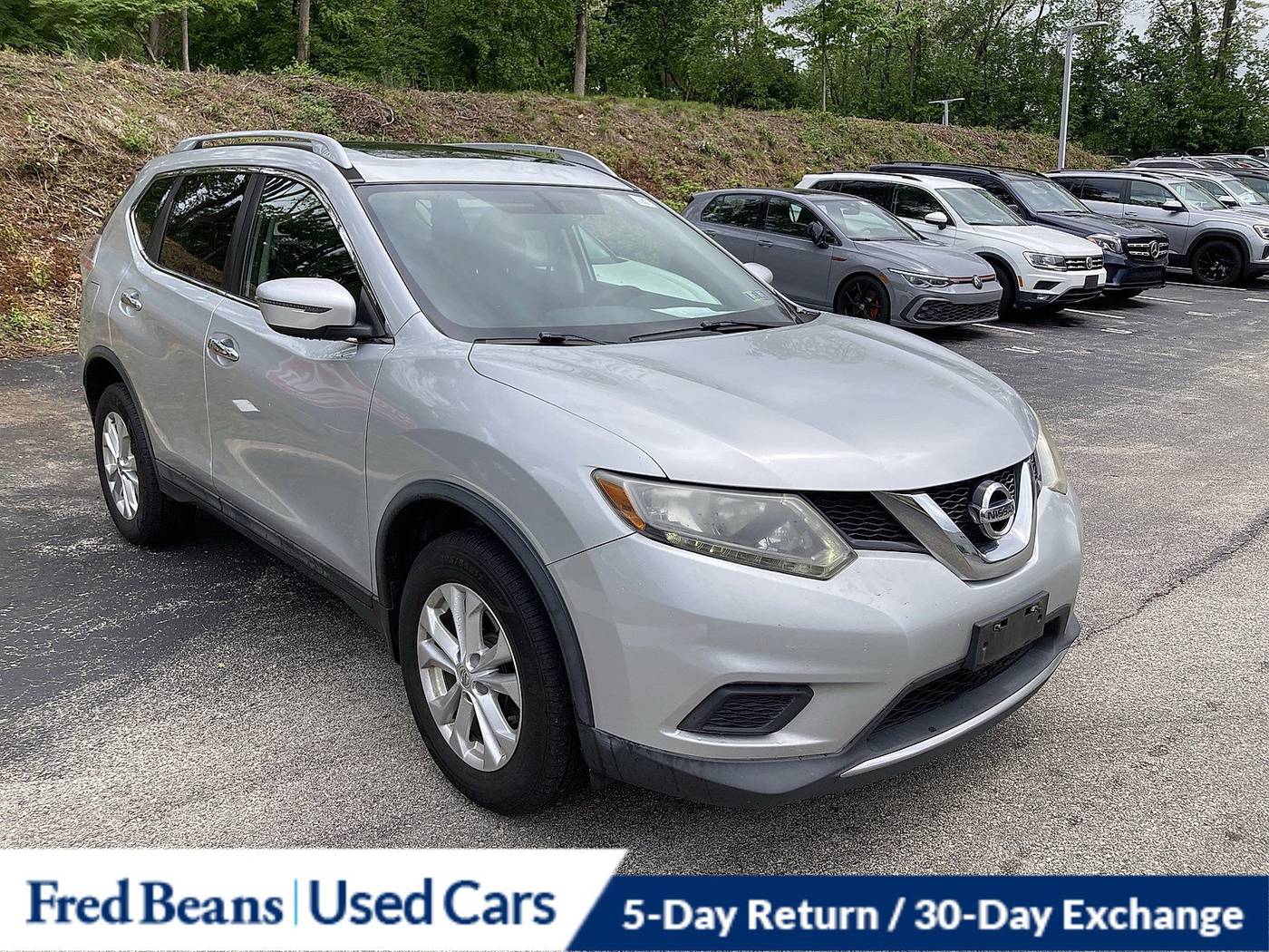 2016 Nissan Rogue SV — SUV — 136,715 mi — Devon, PA