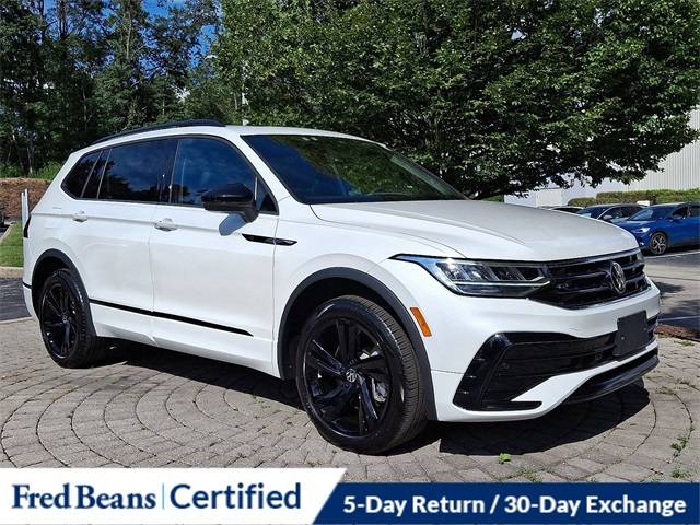 2023 Volkswagen Tiguan SE R-Line Black — SUV — 18,043 mi — Devon, PA