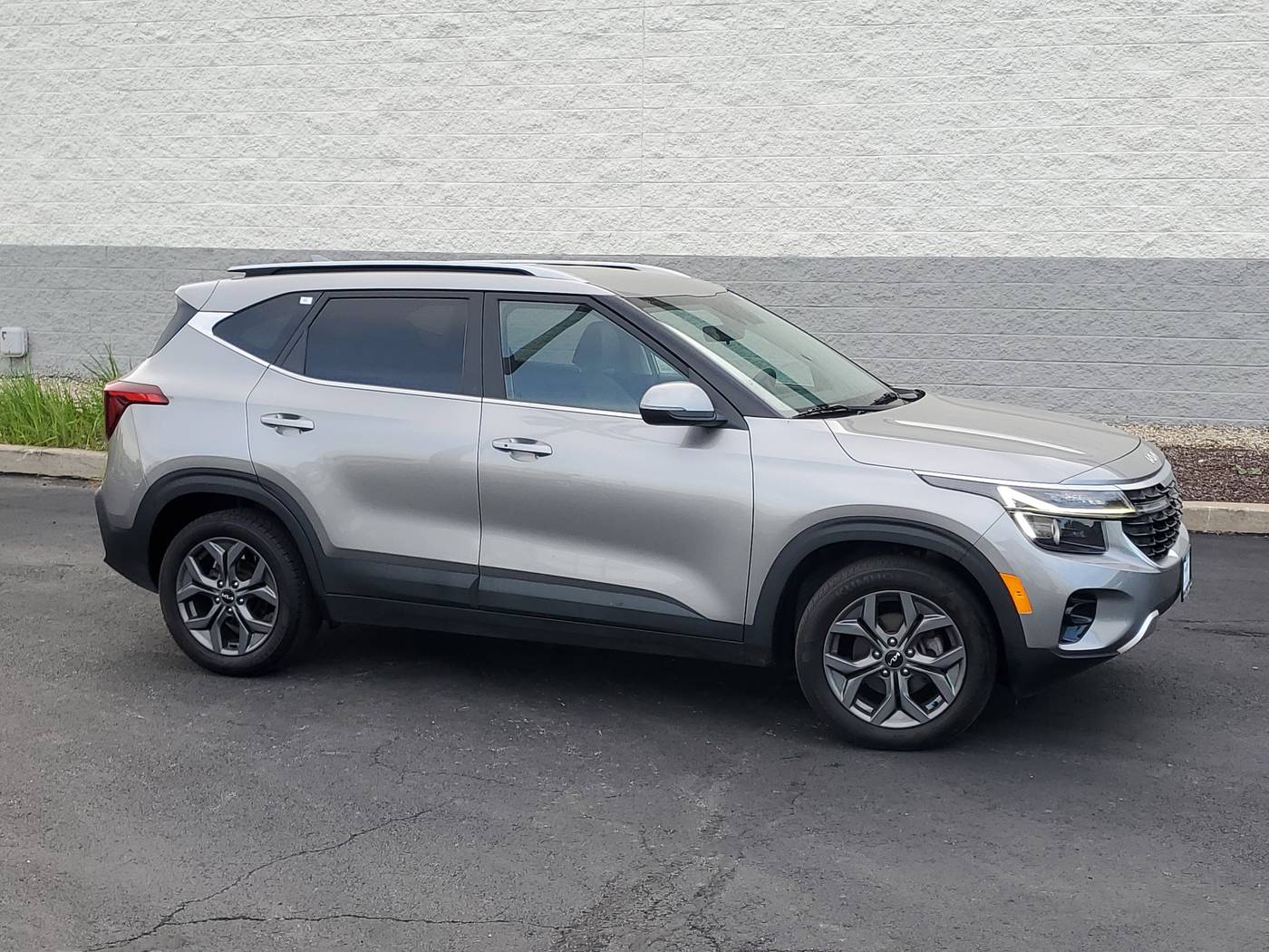 2024 Kia Seltos S — SUV — 30,267 mi — Joliet, IL