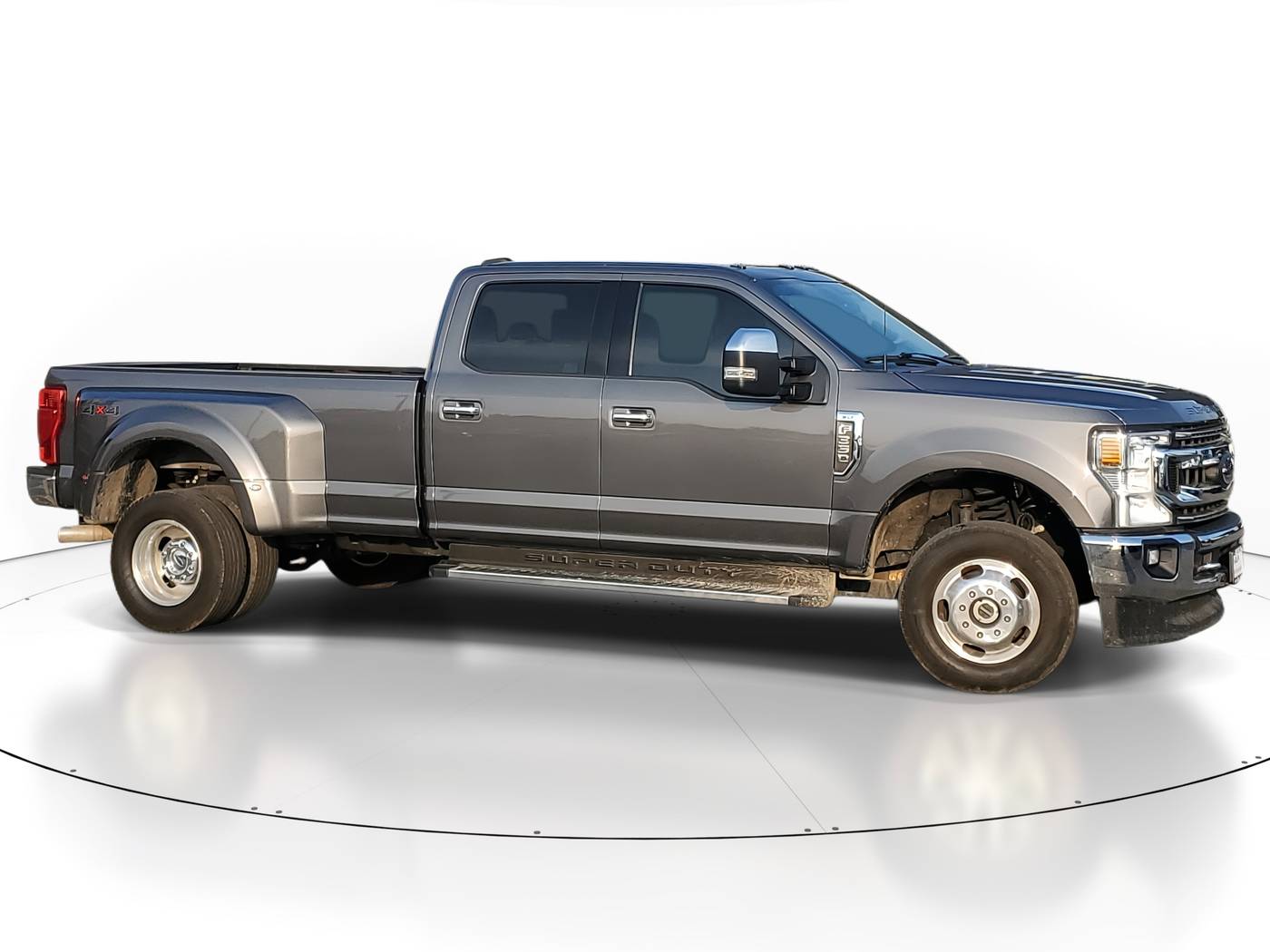 2022 Ford Super Duty F-350 XLT — Pickup Truck — 46,005 mi — Joliet, IL