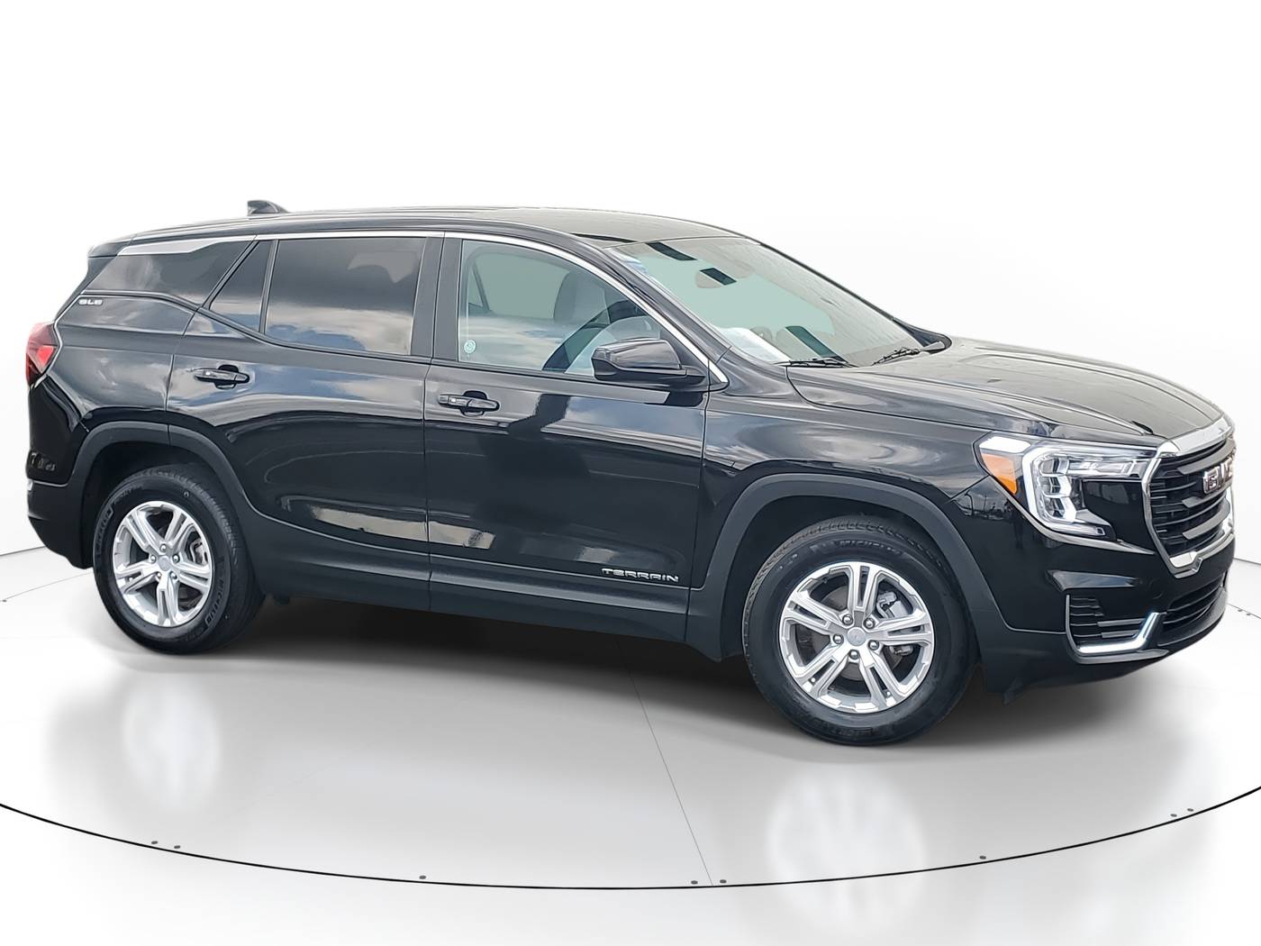 2024 GMC Terrain SLE — SUV — 32,577 mi — Joliet, IL