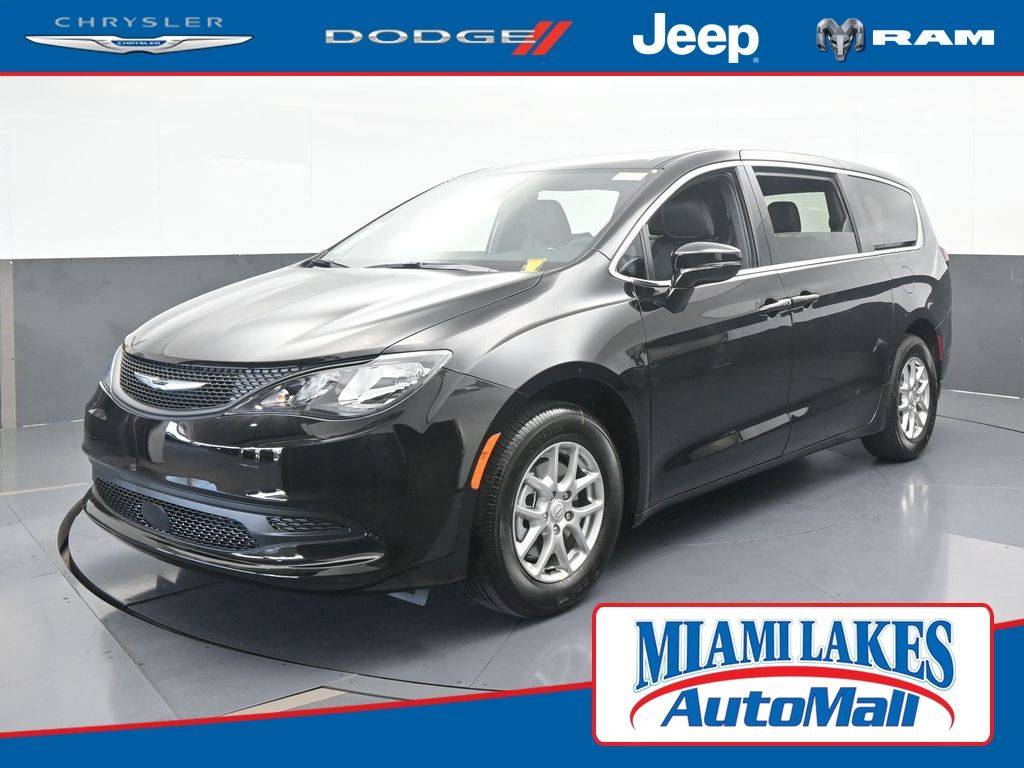 2026 Chrysler Voyager LX