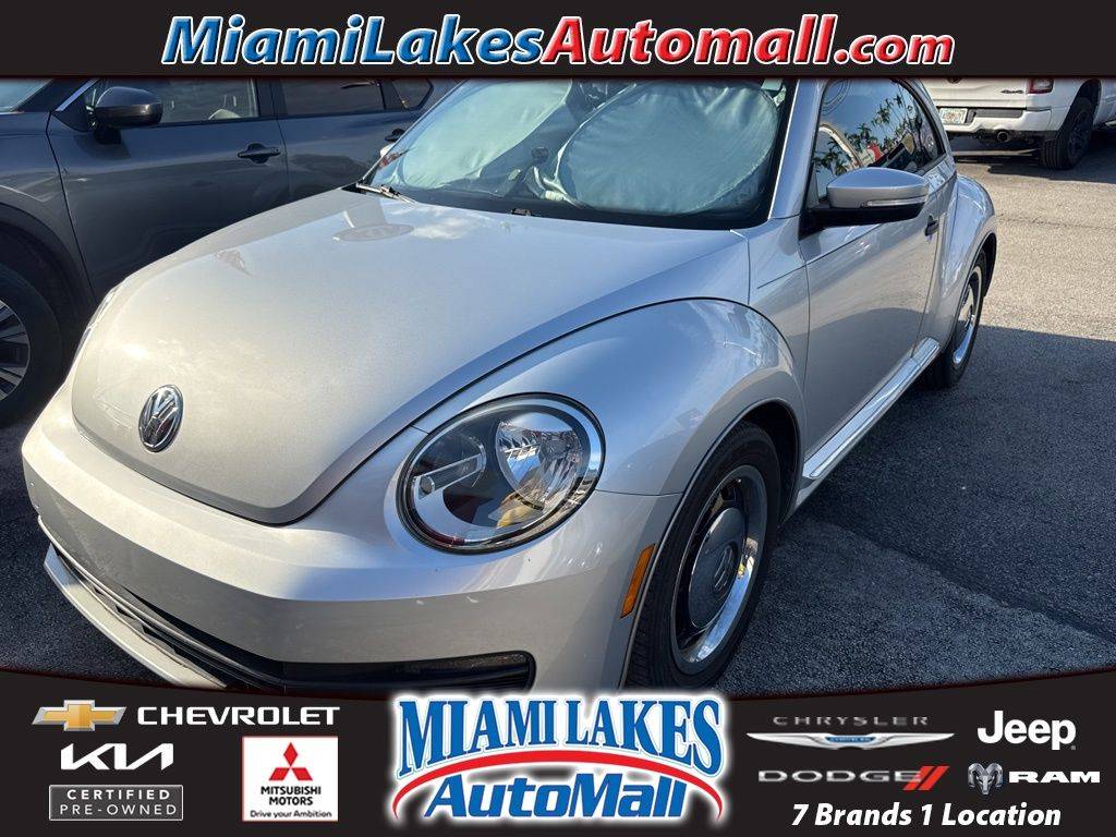 2015 Volkswagen Beetle 1.8T Fleet Edition — Hatchback — 39,653 mi — Miami Lakes, FL
