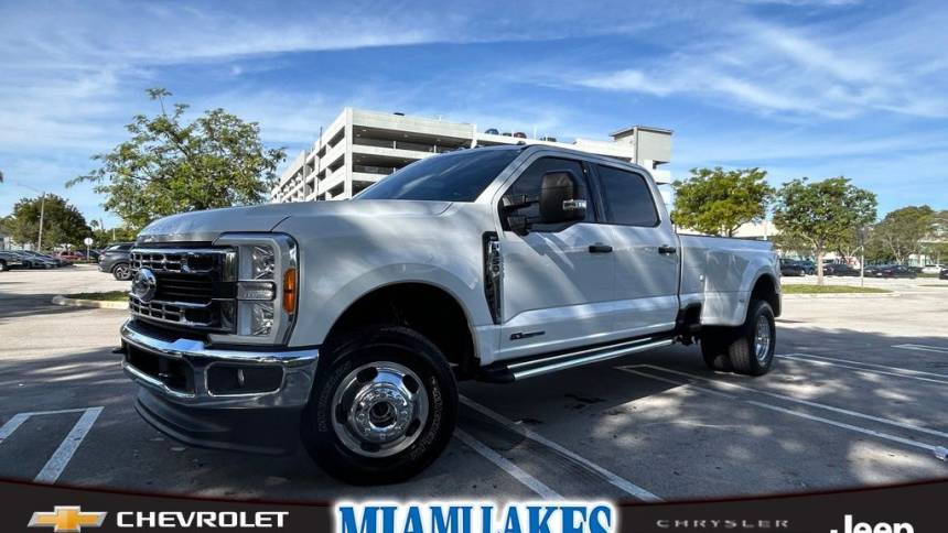 2023 Ford Super Duty F-350 XLT — Pickup Truck — 14,122 mi — Miami Lakes, FL