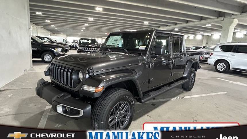 2024 Jeep Gladiator Sport S — Pickup Truck — 7 mi — Miami Lakes, FL