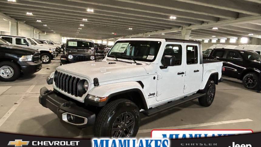 2024 Jeep Gladiator Sport S — Pickup Truck — 5 mi — Miami Lakes, FL