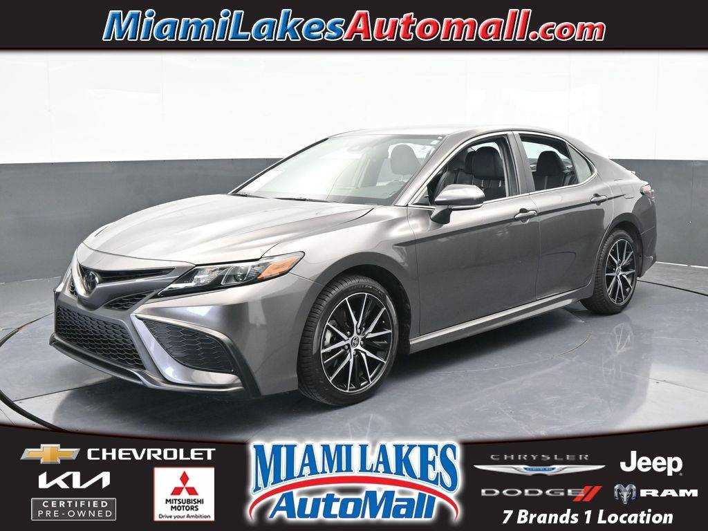 2023 Toyota Camry SE — Sedan — 24,200 mi — Miami Lakes, FL