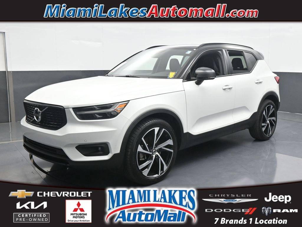 2022 Volvo XC40 R-Design — SUV — 28,616 mi — Miami Lakes, FL