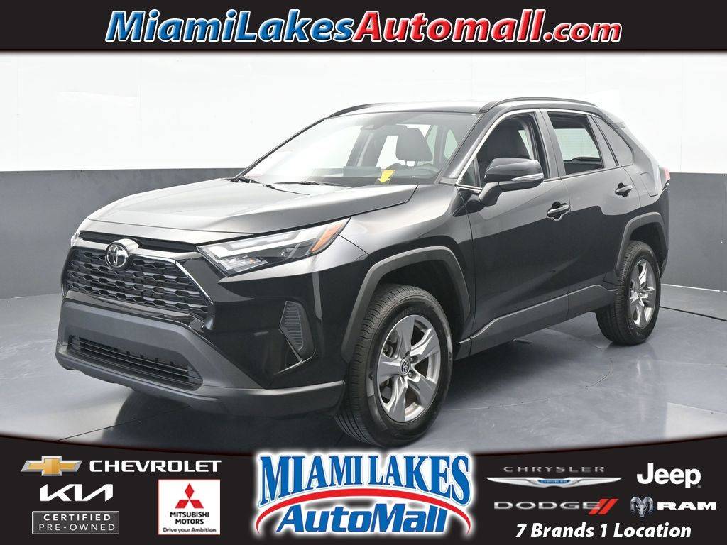 2024 Toyota RAV4 XLE — SUV — 42,100 mi — Miami Lakes, FL
