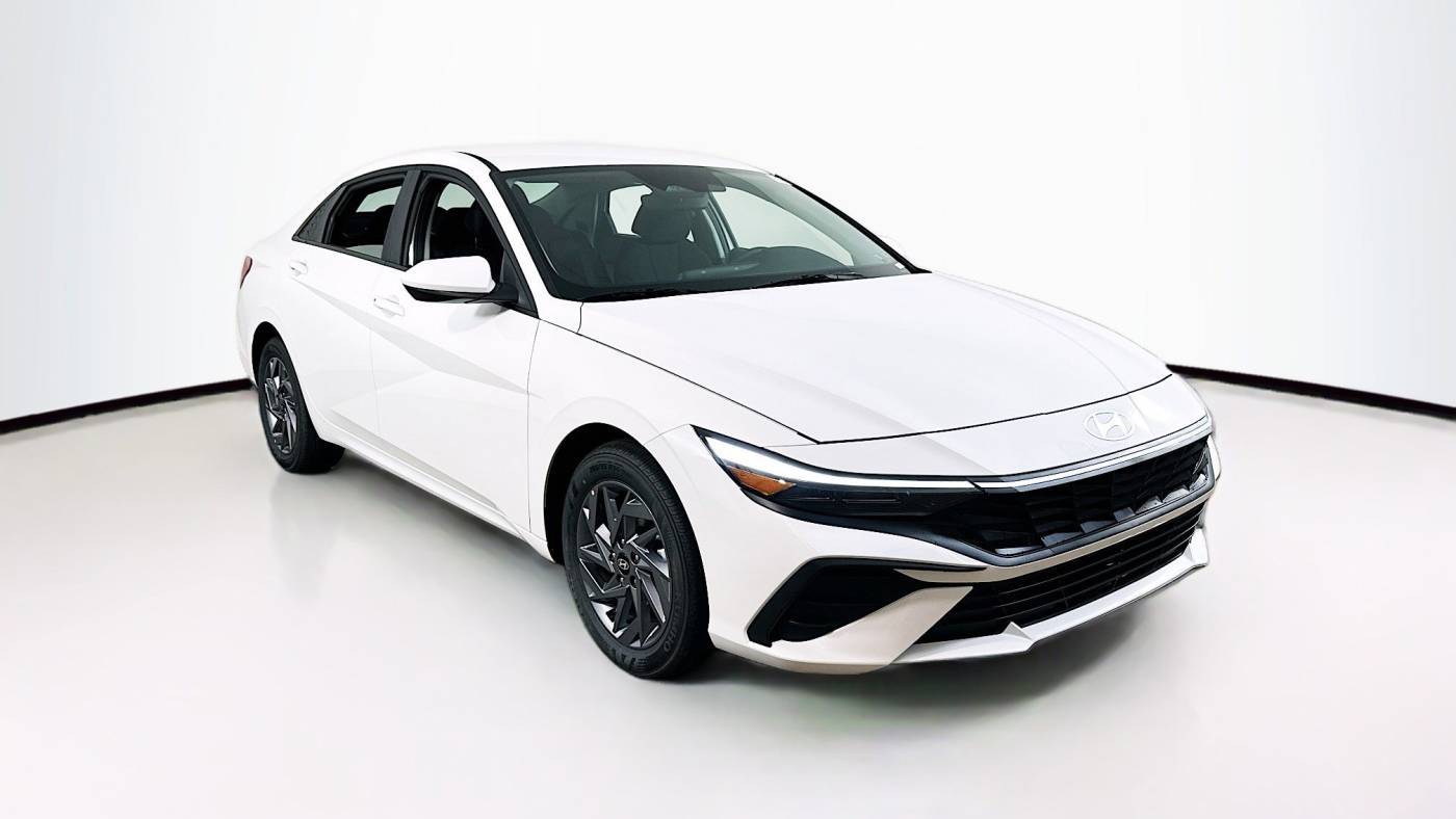 2024 Hyundai Elantra SEL — Sedan — 7,428 mi — Langhorne, PA
