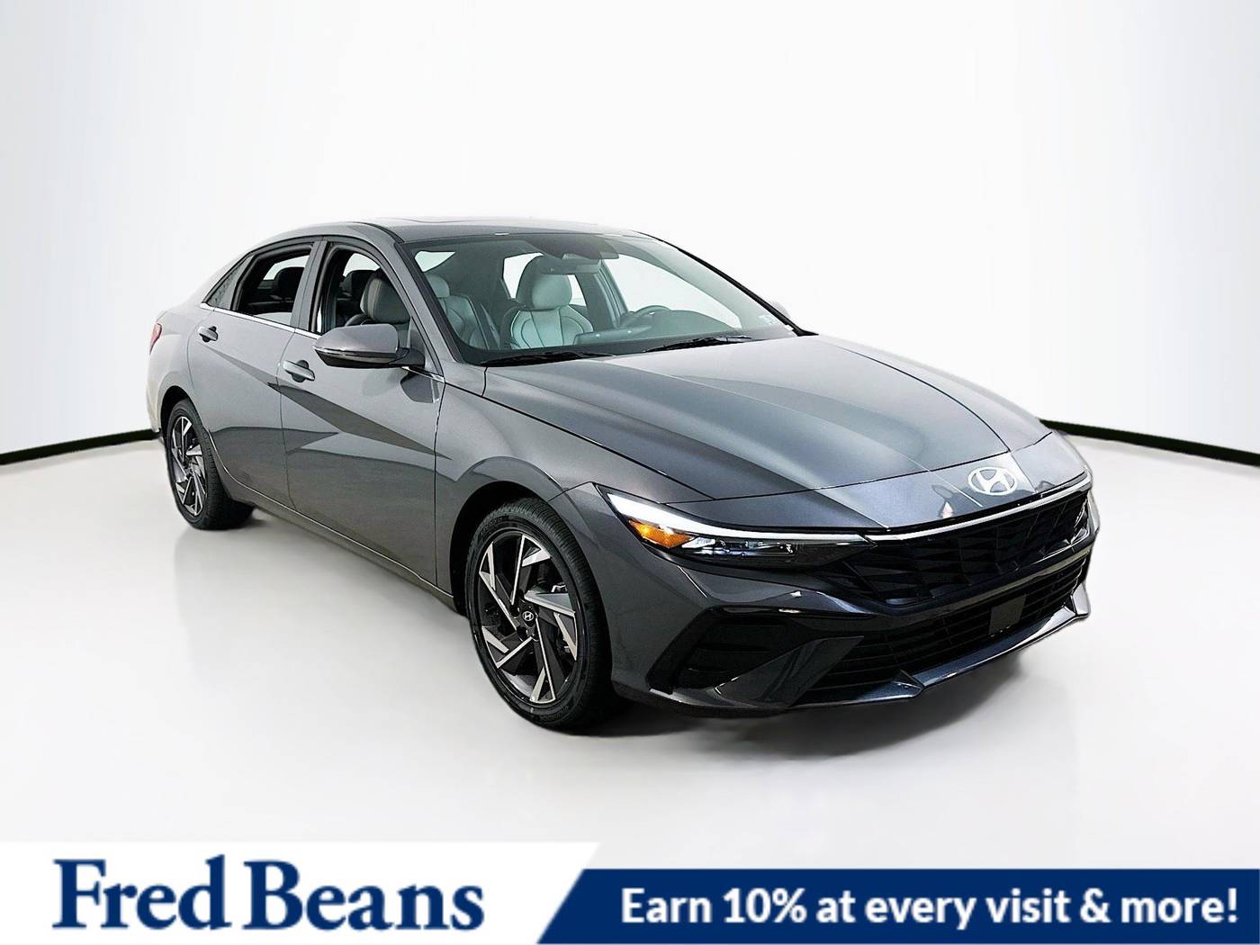 2025 Hyundai Elantra Hybrid Limited — Sedan — 5,228 mi — Langhorne, PA