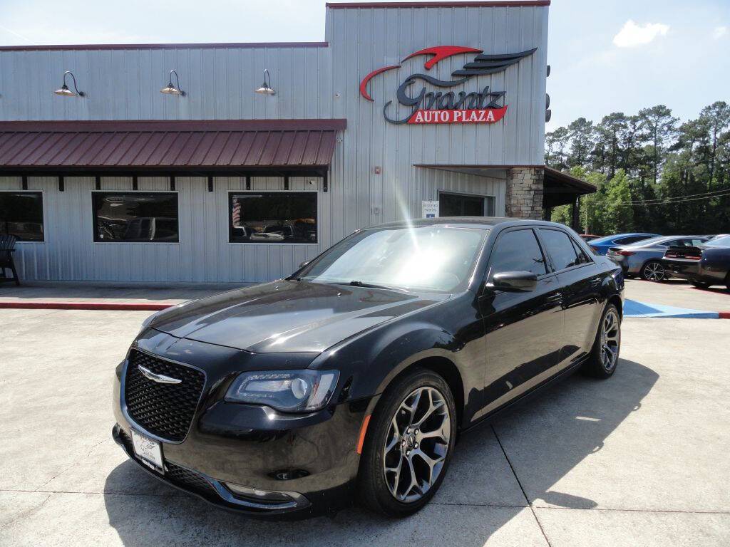 2017 Chrysler 300 S — Sedan — 96,070 mi — Lumberton, TX