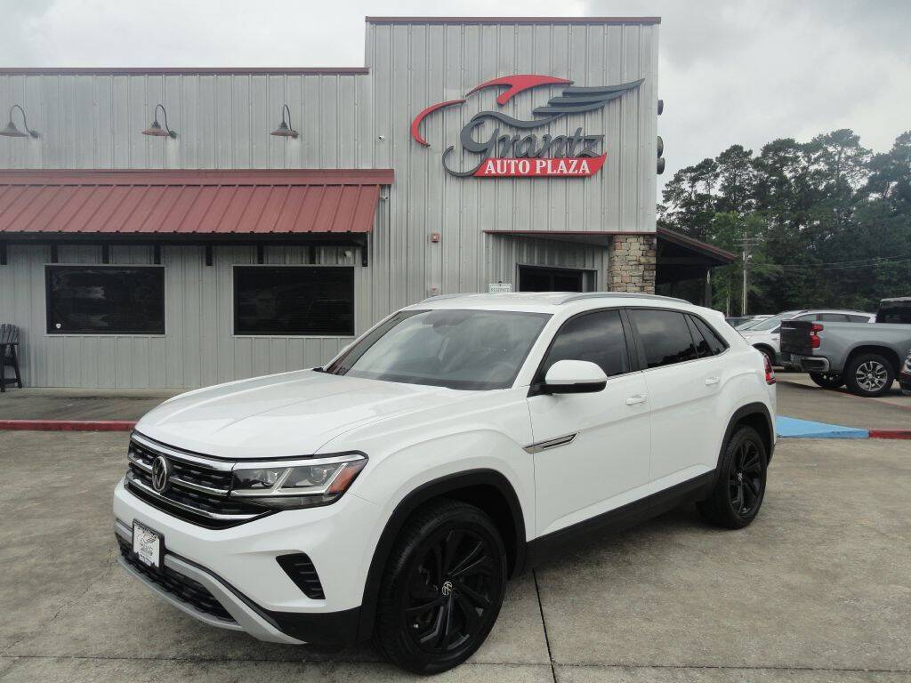 2020 Volkswagen Atlas Cross Sport SE with Technology