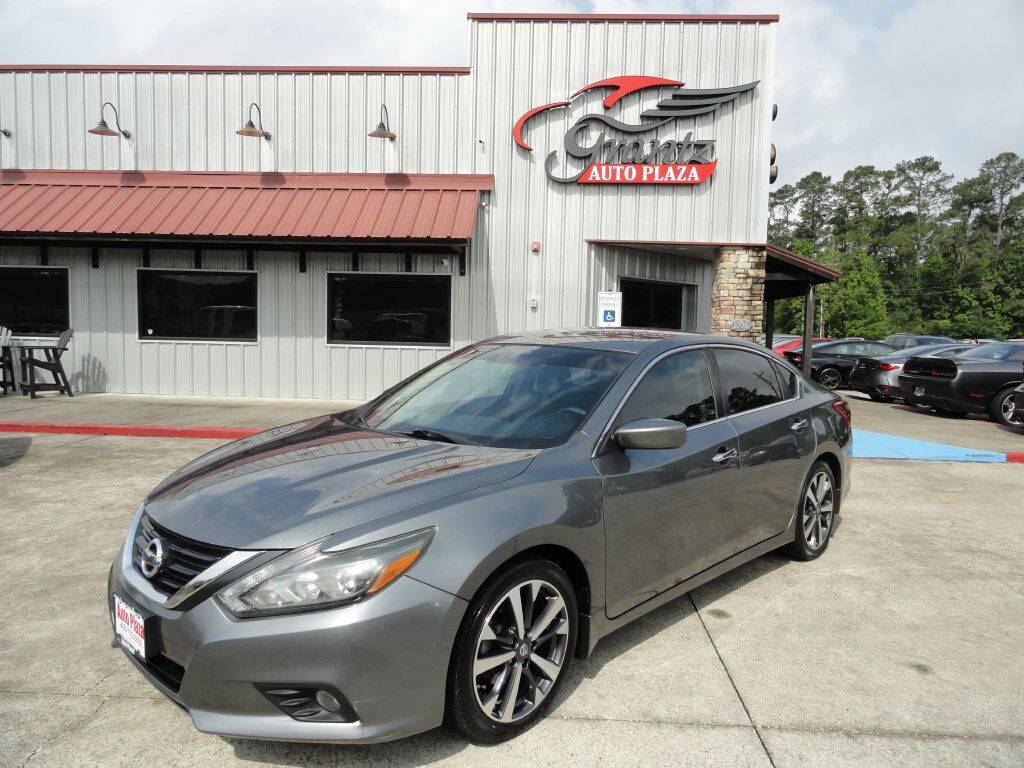 2017 Nissan Altima 2.5 SR — Sedan — 174,596 mi — Lumberton, TX