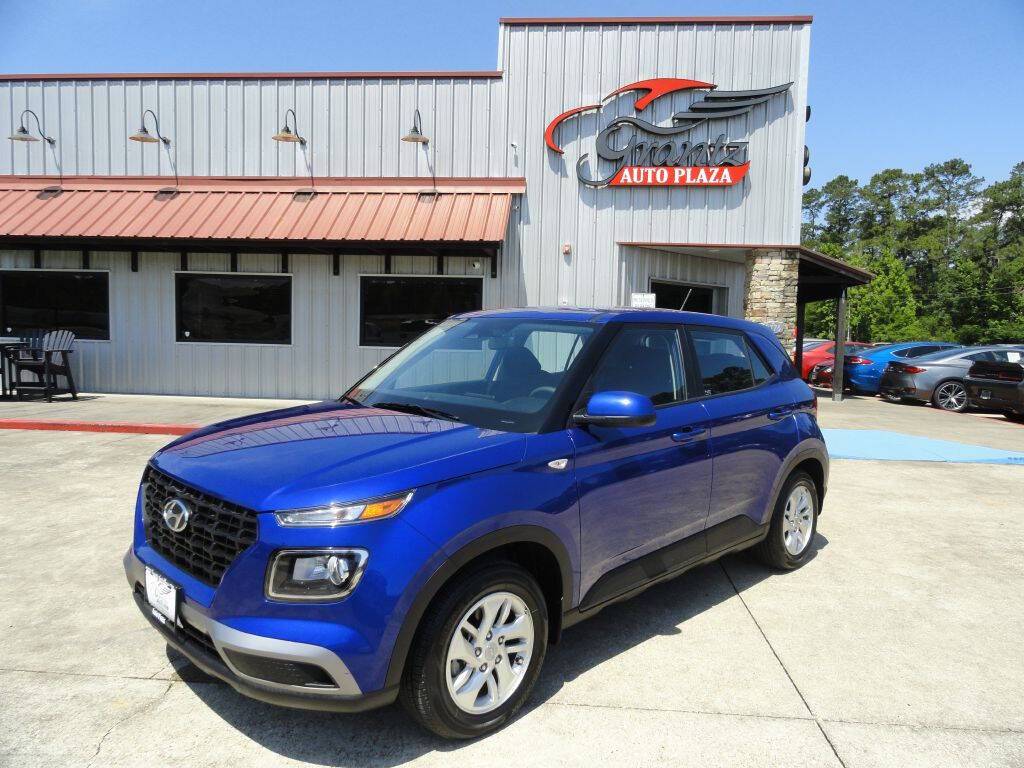 2023 Hyundai Venue SE — SUV — 8,476 mi — Lumberton, TX