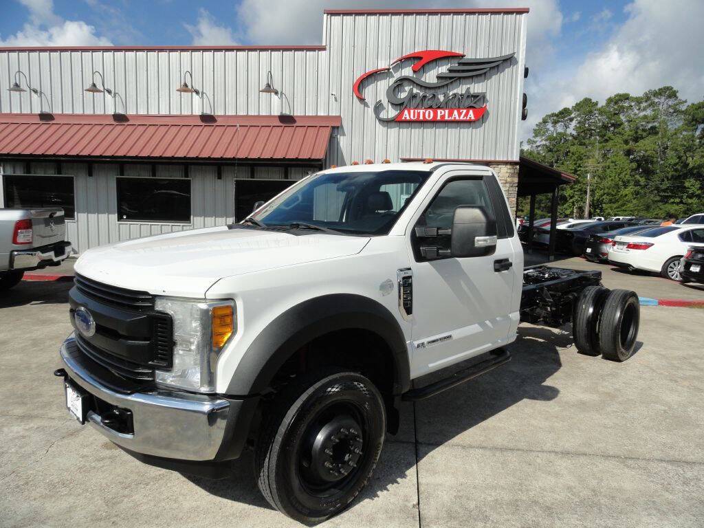 2017 Ford Super Duty F-550 Chassis Cab XL — Chassis Cab Truck — 148,791 mi — Lumberton, TX