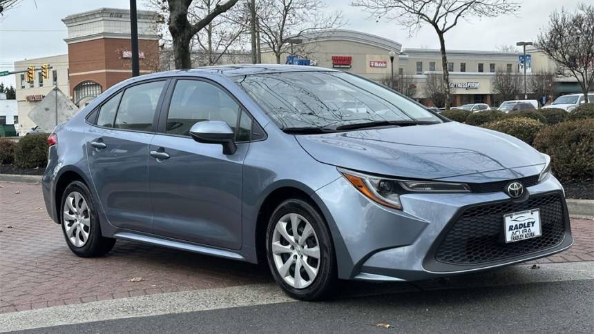 2021 Toyota Corolla LE — Sedan — 67,000 mi — Falls Church, VA