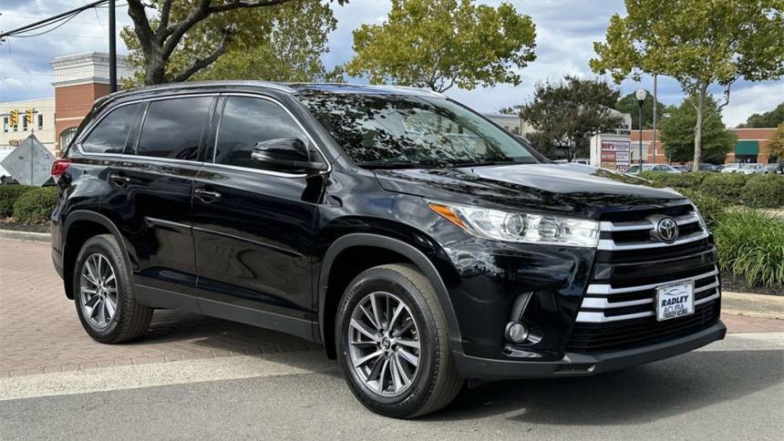 2019 Toyota Highlander XLE — SUV — 101,552 mi — Falls Church, VA