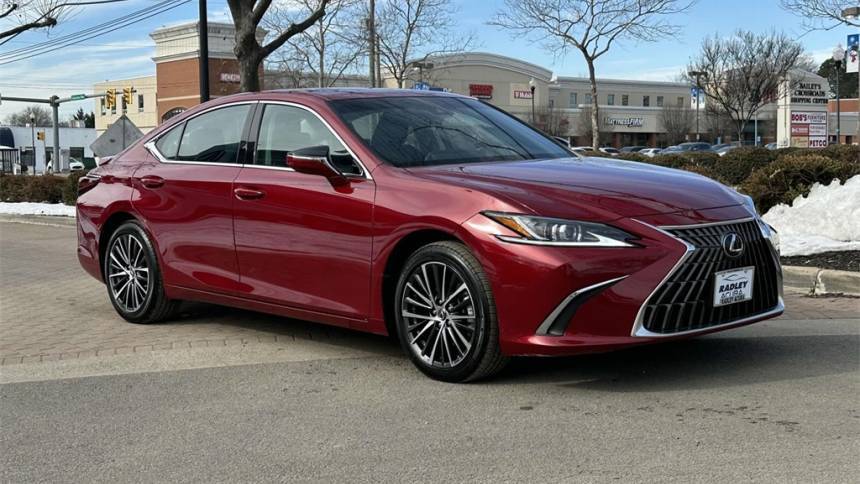 2024 Lexus ES ES 300h — Sedan — 4,297 mi — Falls Church, VA