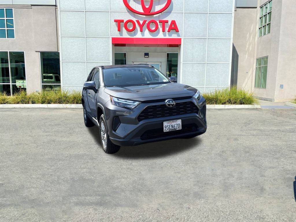 2025 Toyota RAV4 XLE — SUV — 9,716 mi — Long Beach, CA