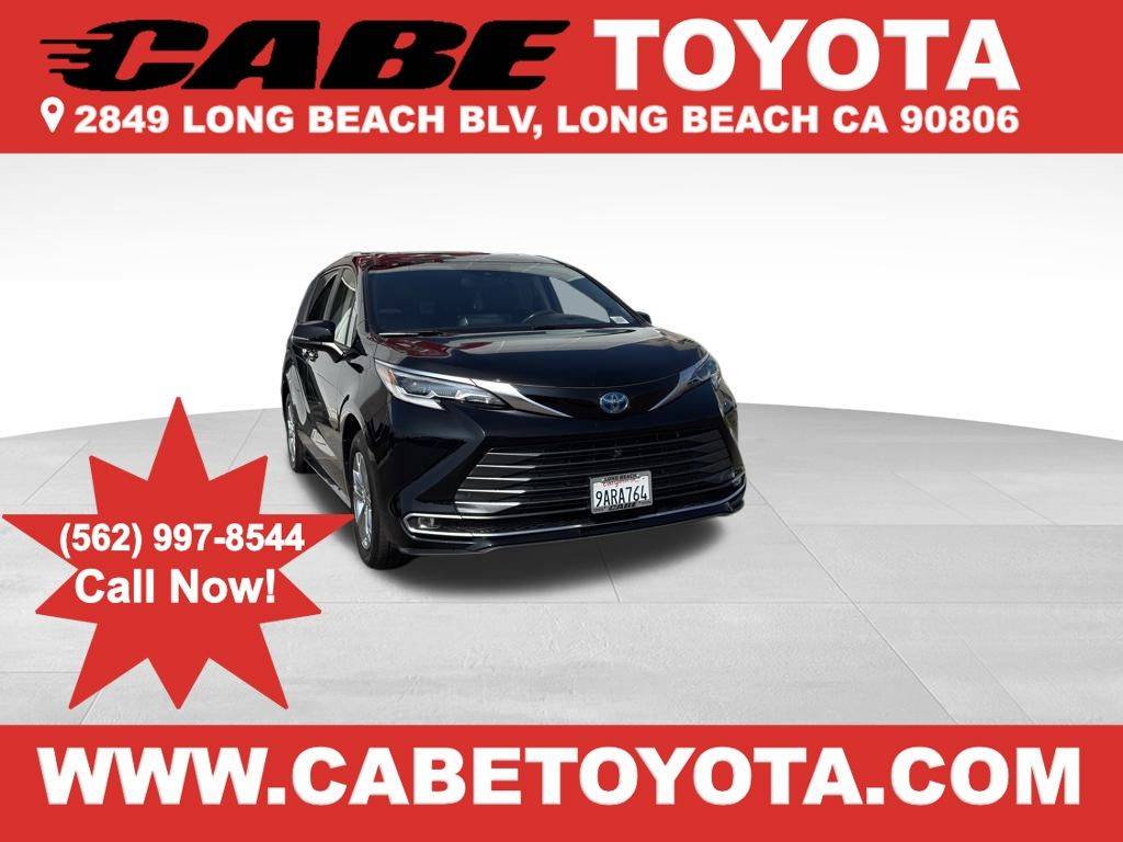 2022 Toyota Sienna Platinum — Minivan — 50,148 mi — Long Beach, CA