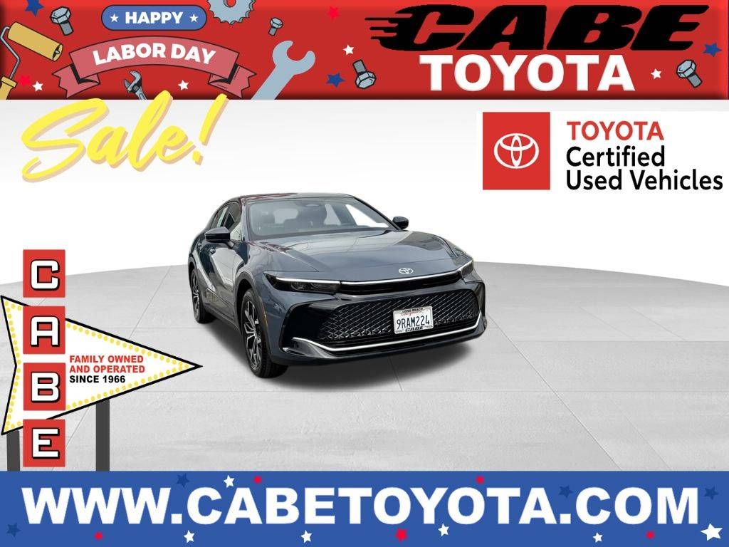 2025 Toyota Crown XLE — Sedan — 2,676 mi — Long Beach, CA