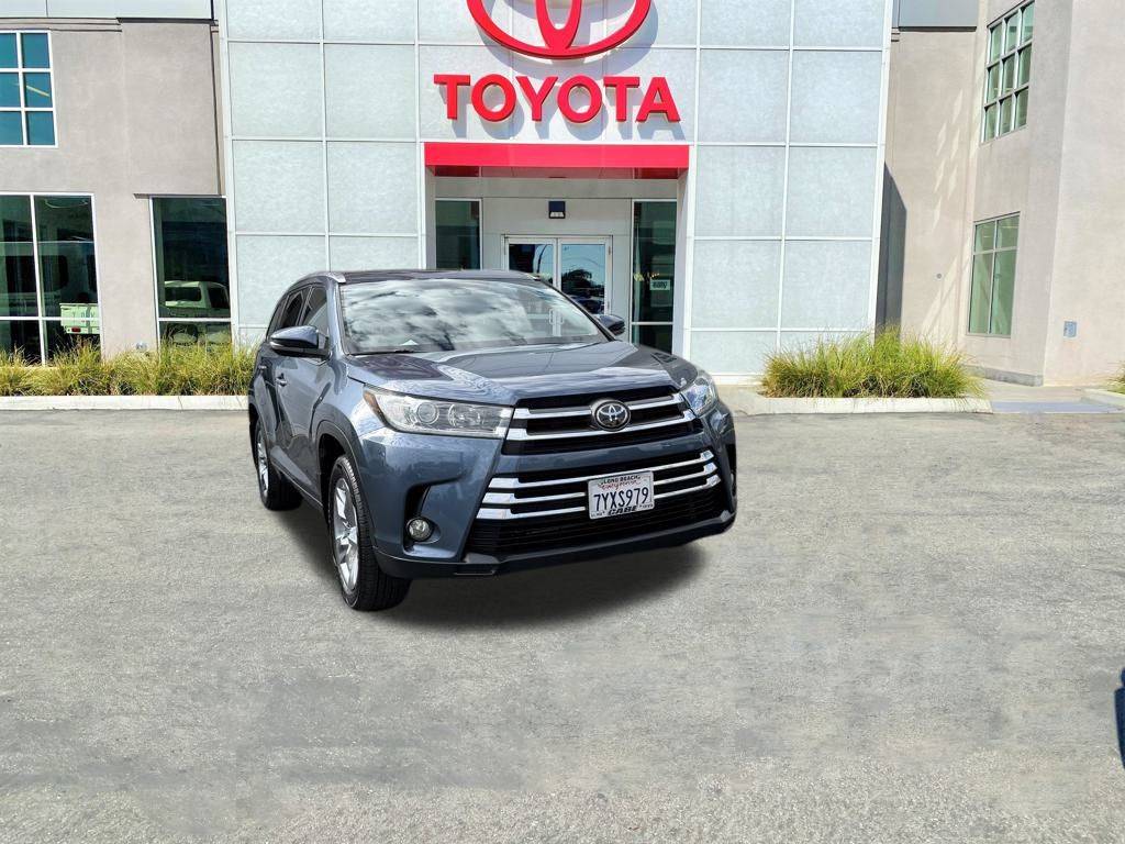 2017 Toyota Highlander Limited — SUV — 69,815 mi — Long Beach, CA