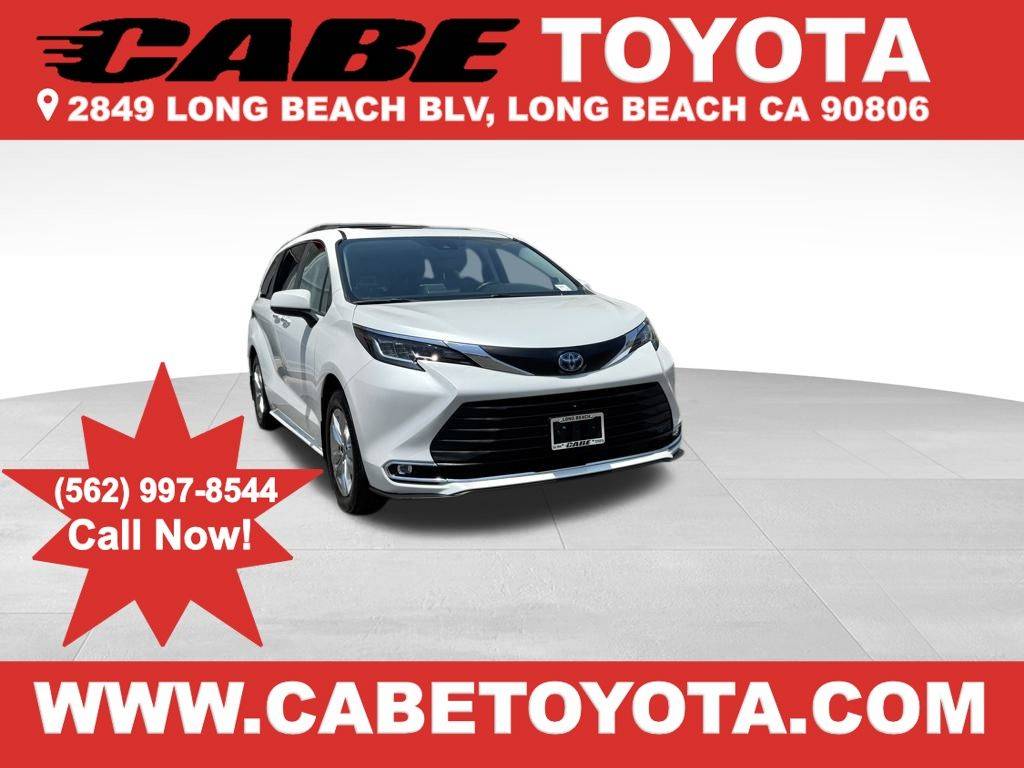 2022 Toyota Sienna XLE — Minivan — 31,979 mi — Long Beach, CA
