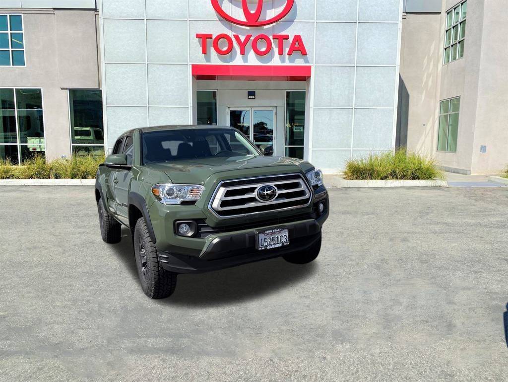 2021 Toyota Tacoma SR5 — Pickup Truck — 33,090 mi — Long Beach, CA