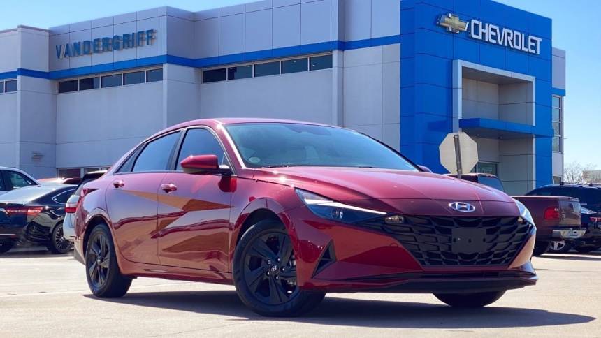 2023 Hyundai Elantra SEL — Sedan — 16,246 mi — Arlington, TX