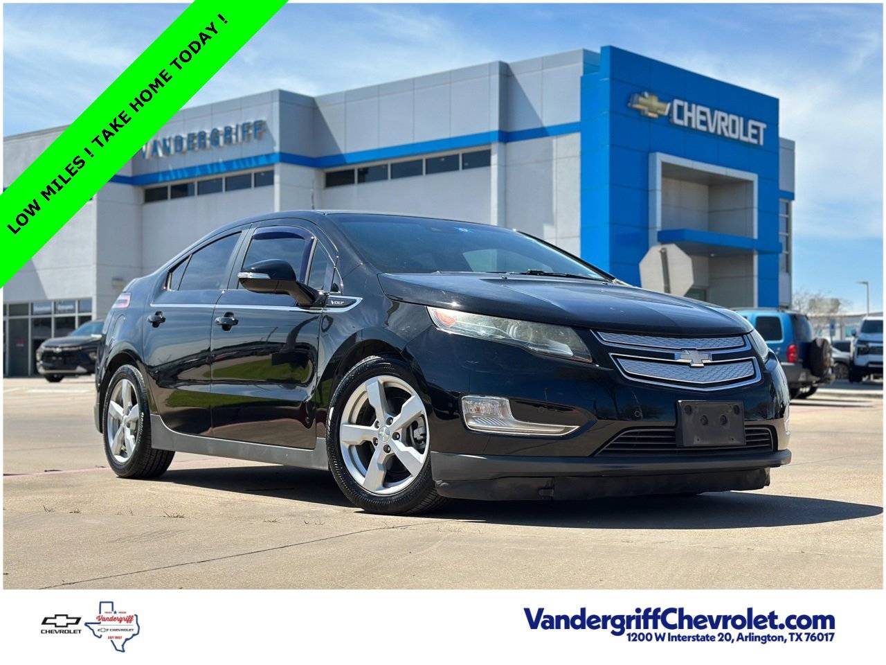 2013 Chevrolet Volt Base — Sedan — 73,126 mi — Arlington, TX