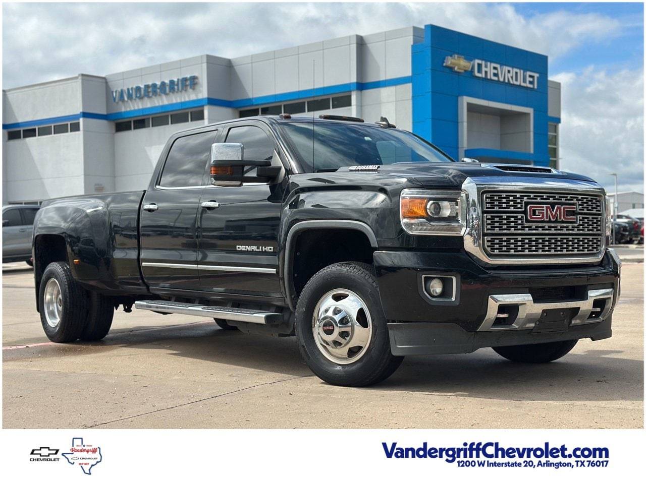2018 GMC Sierra 3500HD Denali — Pickup Truck — 115,168 mi — Arlington, TX