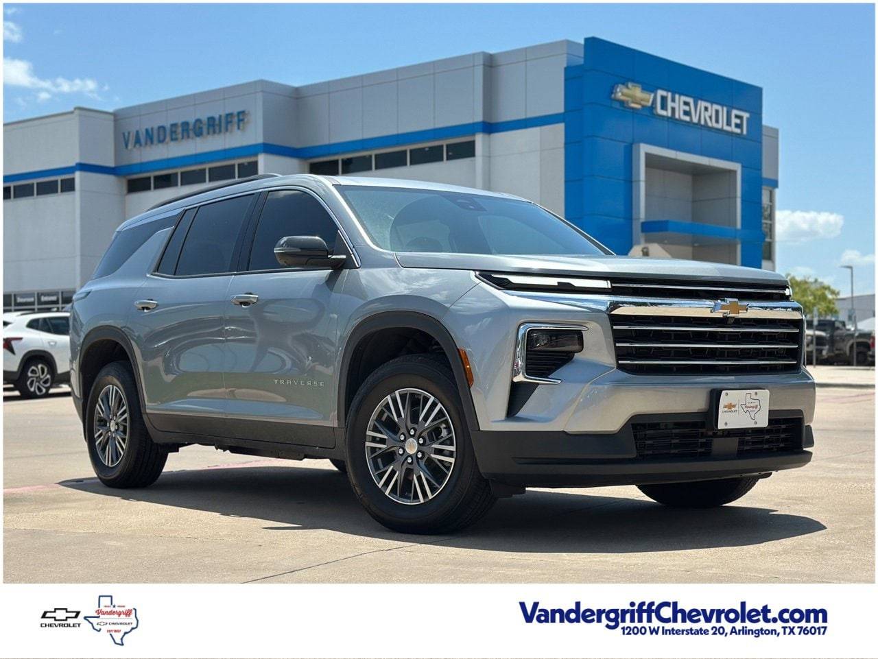 2025 Chevrolet Traverse LT — SUV — 400 mi — Arlington, TX