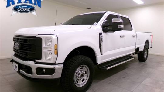 2024 Ford Super Duty F-250 XL — Pickup Truck — 30,262 mi — Sealy, TX