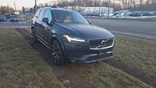 2022 Volvo XC90 Momentum — SUV — 23,783 mi — Berwyn, PA