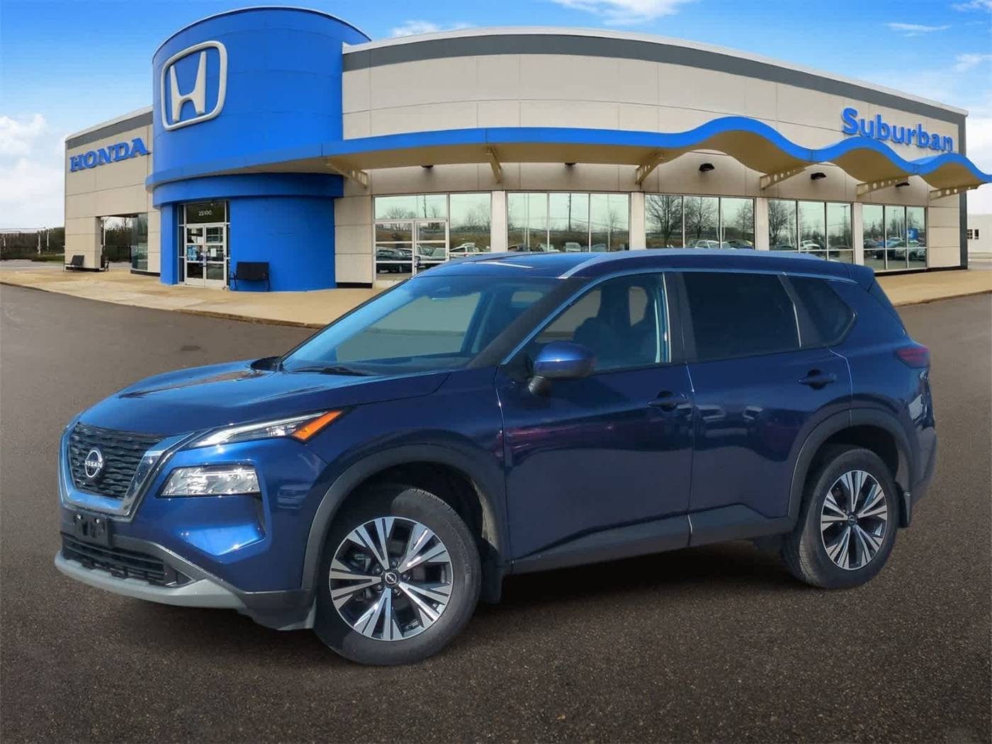 2023 Nissan Rogue SV — SUV — 42,247 mi — Farmington Hills, MI