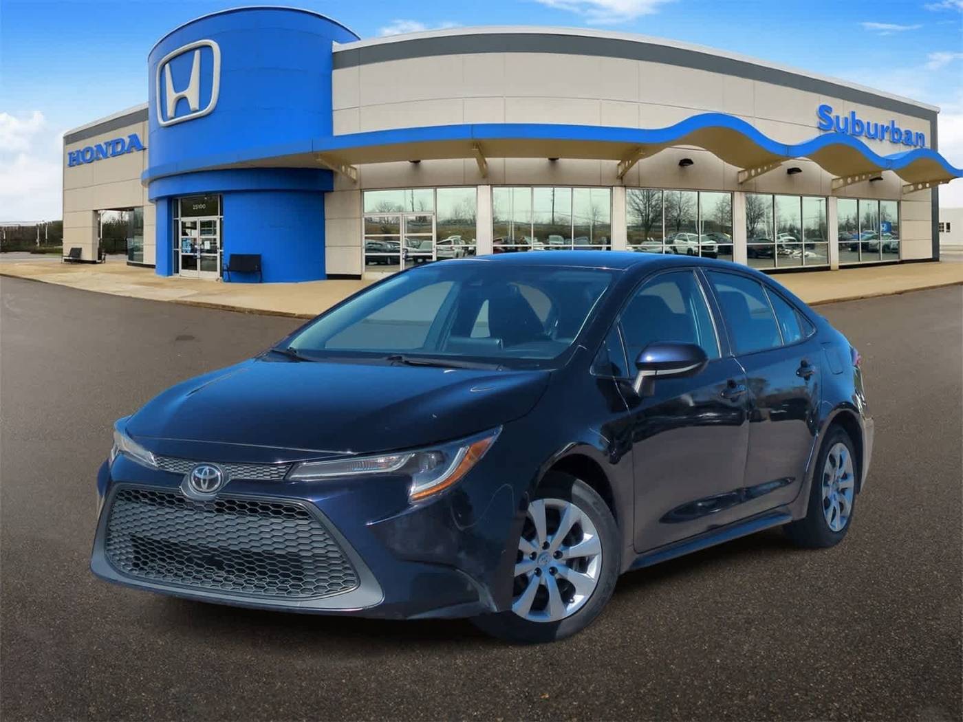 2020 Toyota Corolla LE — Sedan — 106,883 mi — Farmington Hills, MI