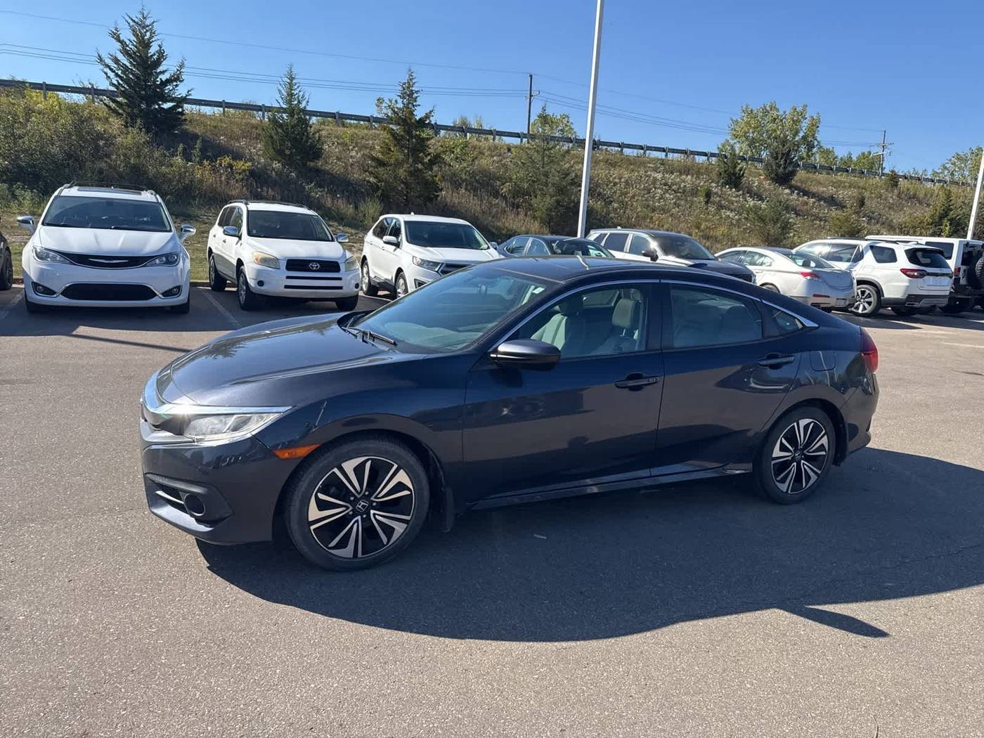 2017 Honda Civic EX-T — Sedan — 79,721 mi — Farmington Hills, MI