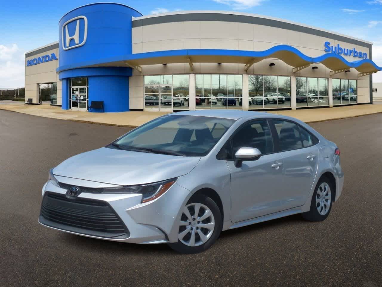 2024 Toyota Corolla LE — Sedan — 34,070 mi — Farmington Hills, MI