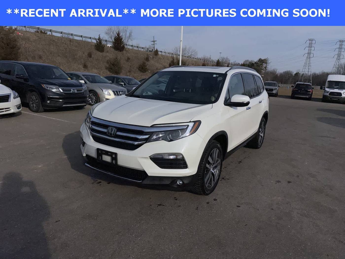 2017 Honda Pilot Touring — SUV — 49,438 mi — Farmington Hills, MI