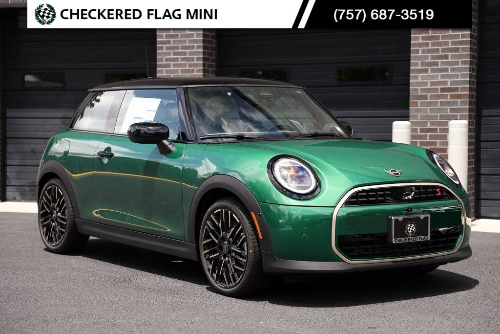 2025 MINI Hardtop Cooper S — Hatchback — 5,018 mi — Virginia Beach, VA